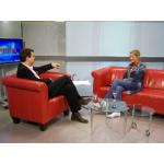 16-10-2008 - sperber - anne_gabriel bericht - AnneGabriel und Moderator Honza Klein.jpg